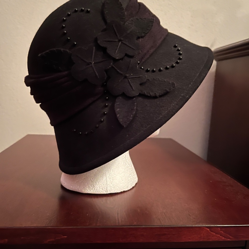 Hat - Picture 2 of 2